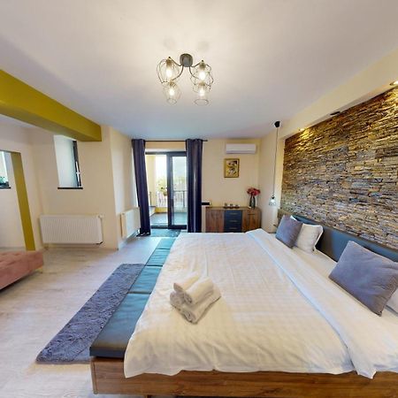 Janine Garden Hotell Braşov Eksteriør bilde