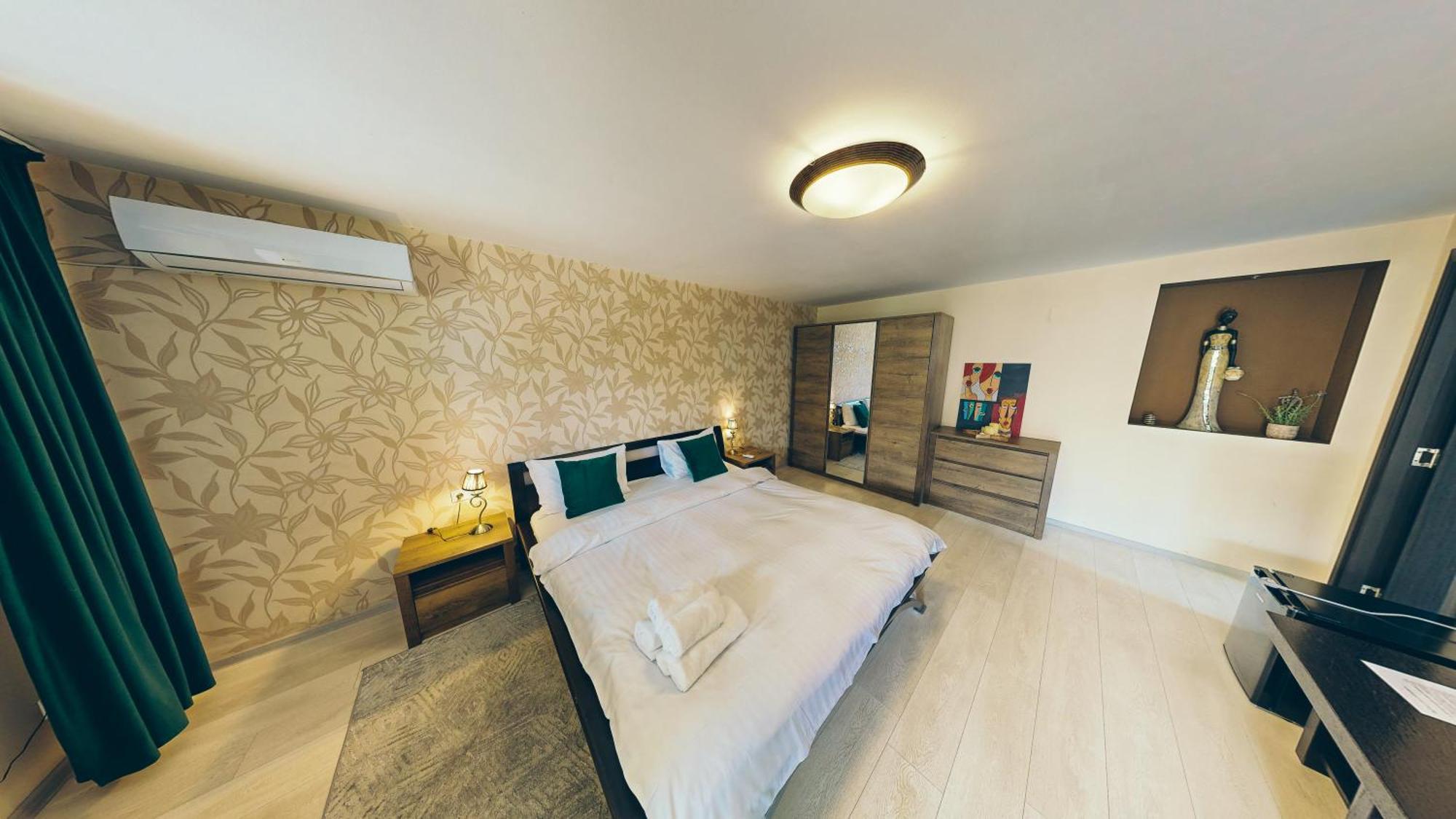 Janine Garden Hotell Braşov Eksteriør bilde